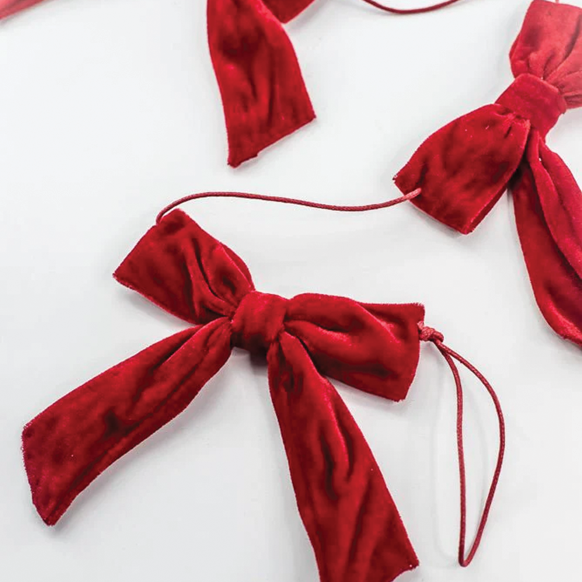 5ft. Red Velvet Bow Garland