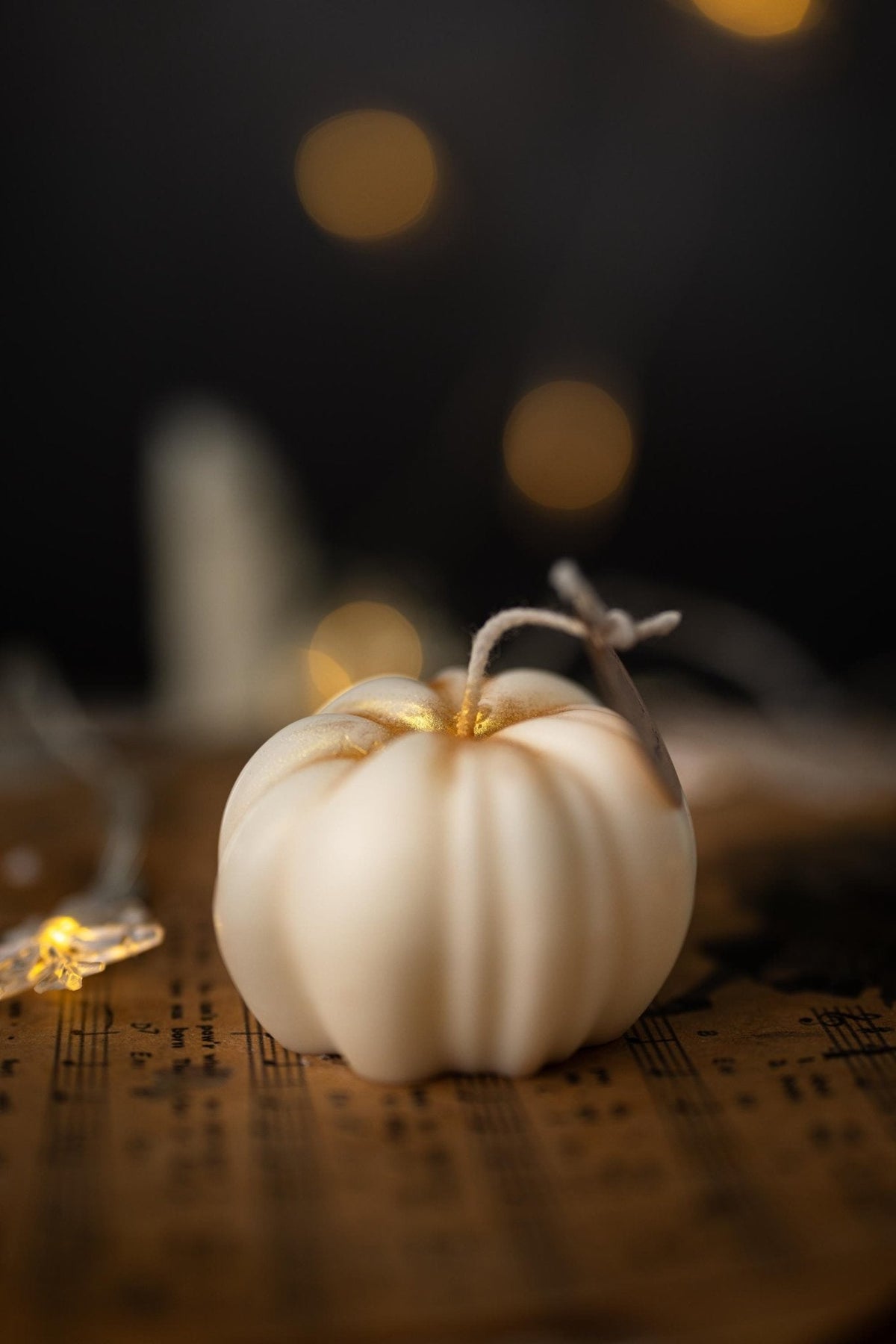Pumpkin Soy Candle - Fall & Halloween Decor, Pumpkin Shaped, Scented